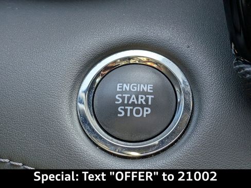 Used 2023 Toyota Highlander XSE image 34