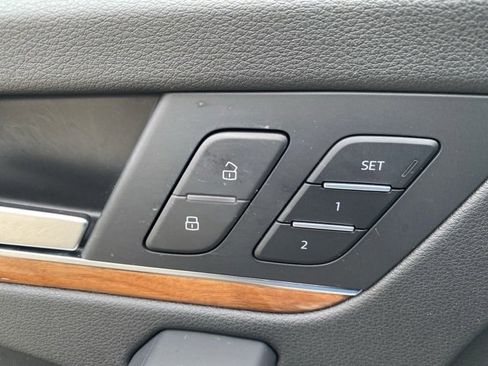 Used 2023 Audi Q5 2.0T Premium w/ Convenience Package image 29