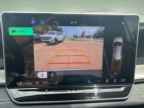 New 2026 Volkswagen Tiguan SE FWD image 25