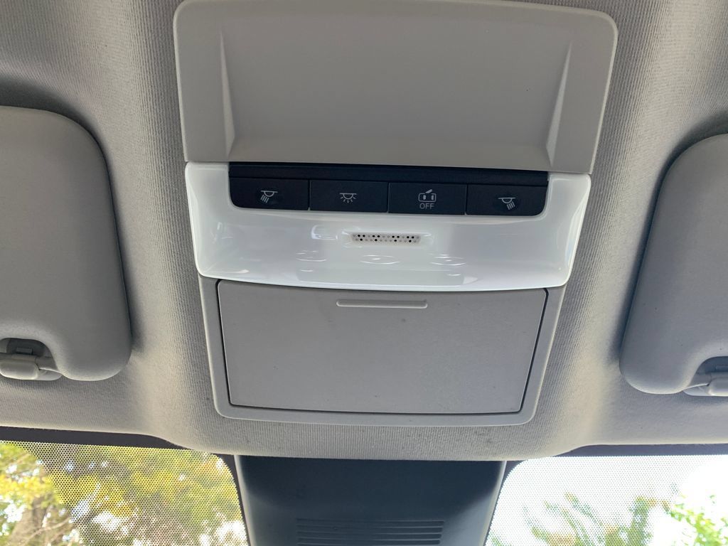 Used 2024 Nissan Sentra SR w/ Trunk Package FWD image 18