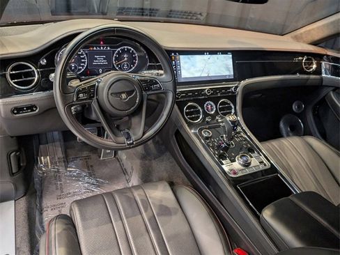 Used 2020 Bentley Continental GT image 22