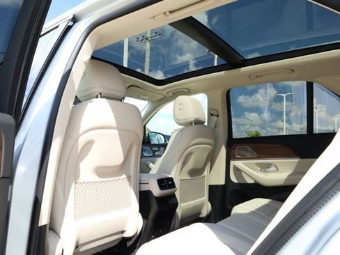 Used 2025 Mercedes-Benz GLE 350 4MATIC image 26