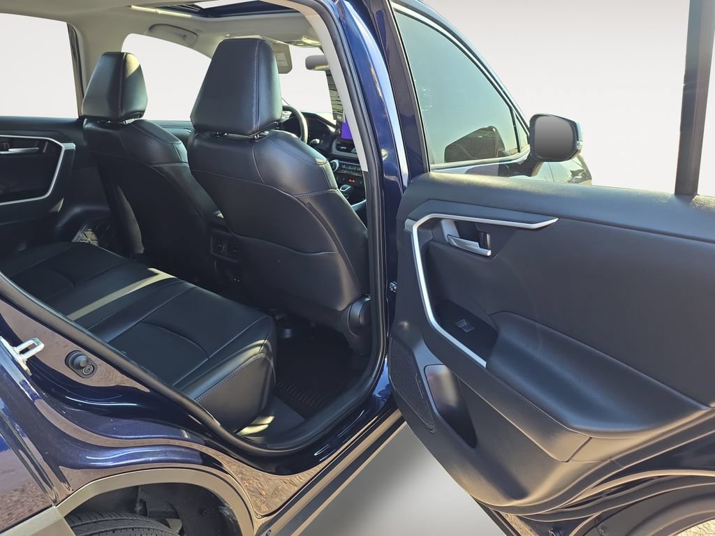 Used 2025 Toyota RAV4 XLE Premium w/ Weather Package AWD/4WD image 12