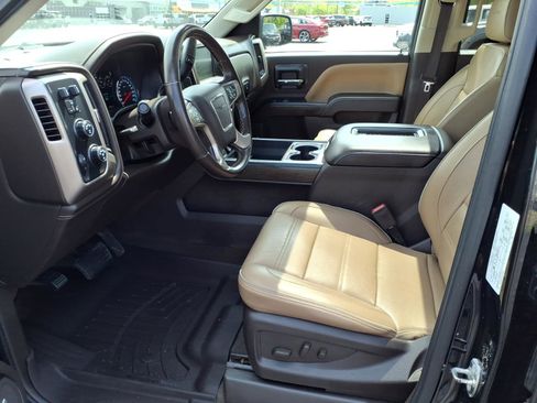 Used 2018 GMC Sierra 1500 Denali w/ Denali Ultimate Package AWD/4WD image 8