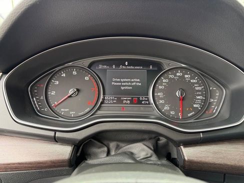 Used 2021 Audi Q5 2.0T Premium w/ Convenience Package image 31