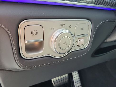 New 2026 Mercedes-Benz GLE 63 AMG S image 26