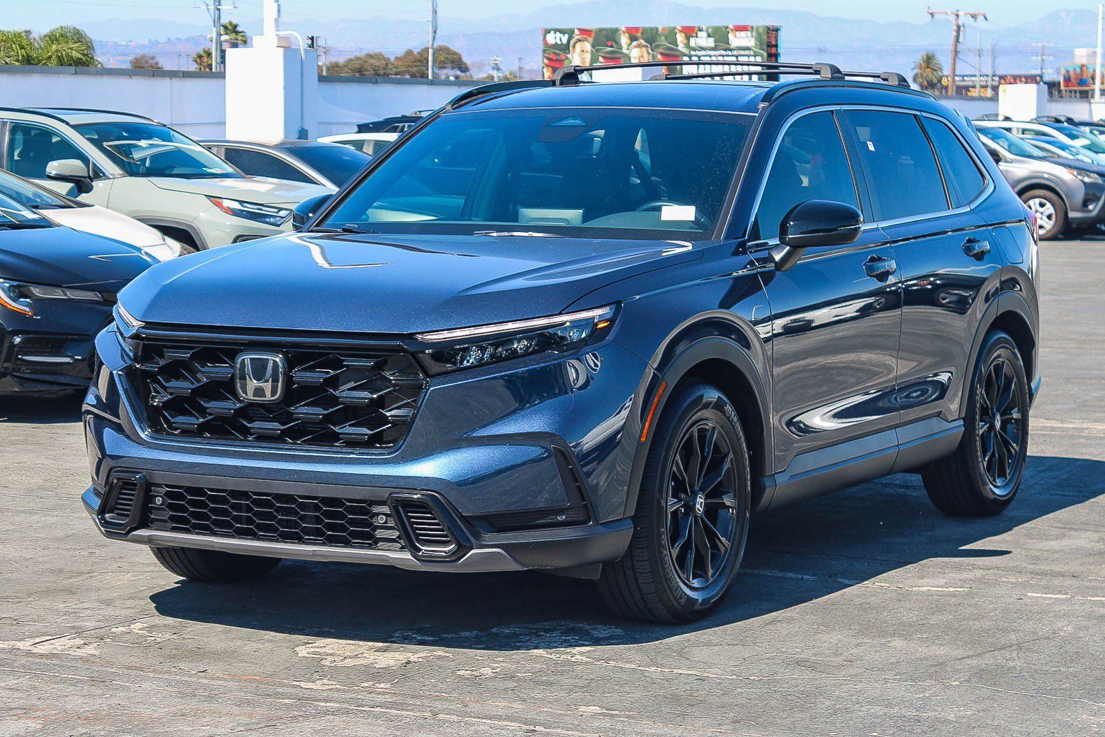 Used 2025 Honda CR-V Sport-L image 3