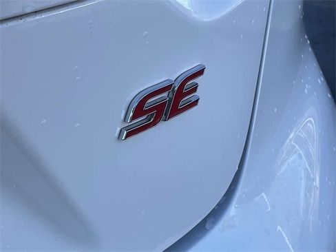 Certified 2024 Toyota Corolla SE image 12