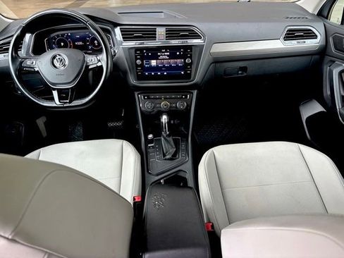 Used 2019 Volkswagen Tiguan SEL FWD image 26
