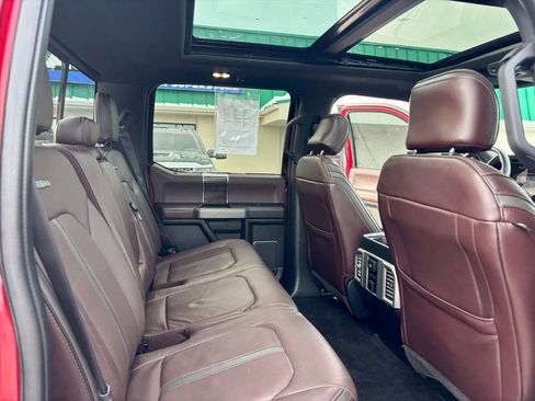 Used 2016 Ford F150 Platinum w/ Equipment Group 701A Luxury image 12