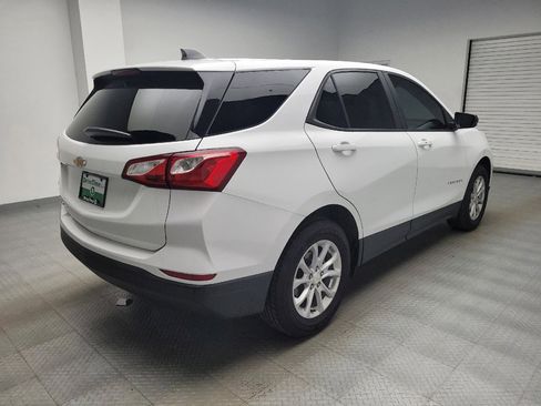 Used 2021 Chevrolet Equinox LS w/ LS Convenience Package FWD image 9