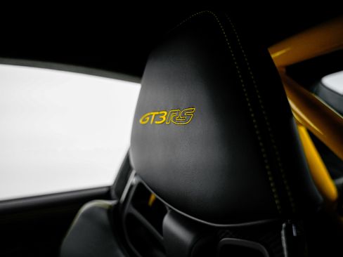 Used 2025 Porsche 911 GT3 RS image 21