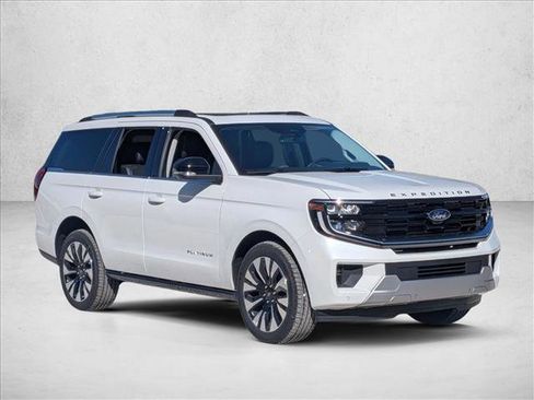 New 2026 Ford Expedition Platinum w/ Driver's Package image 7