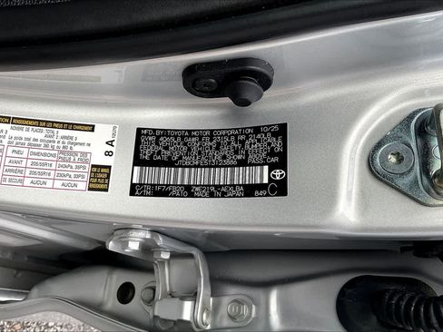 Used 2026 Toyota Corolla LE FWD image 33
