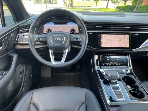 Used 2020 Audi Q7 3.0T Premium Plus w/ Premium Plus Package AWD/4WD image 21