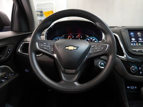 Used 2024 Chevrolet Equinox LS w/ LS Convenience Package FWD image 18