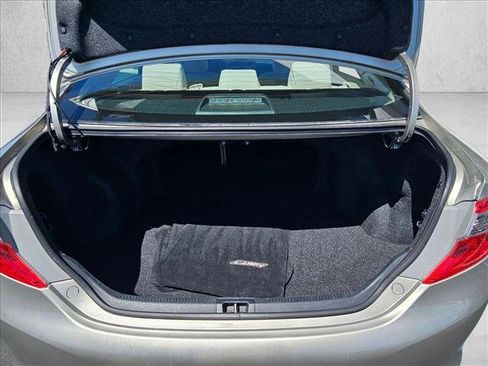 Used 2014 Toyota Camry LE FWD image 6