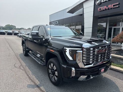 Used 2025 GMC Sierra 2500 Denali w/ Technology Package image 1