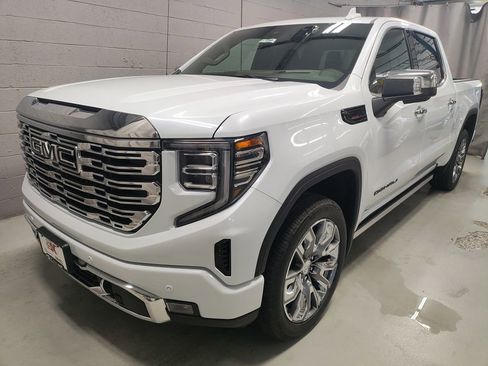 New 2026 GMC Sierra 1500 Denali AWD/4WD image 16