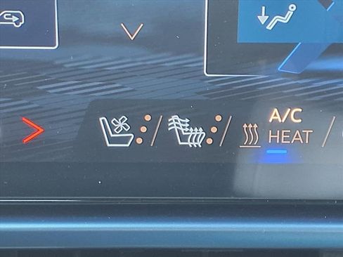 New 2026 Chevrolet Equinox EV LT w/ Convenience Package II image 15