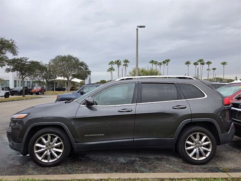 Used 2015 Jeep Cherokee Limited image 4