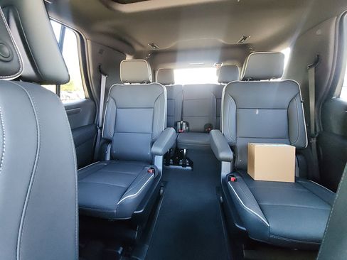 New 2026 Chevrolet Tahoe Premier image 25