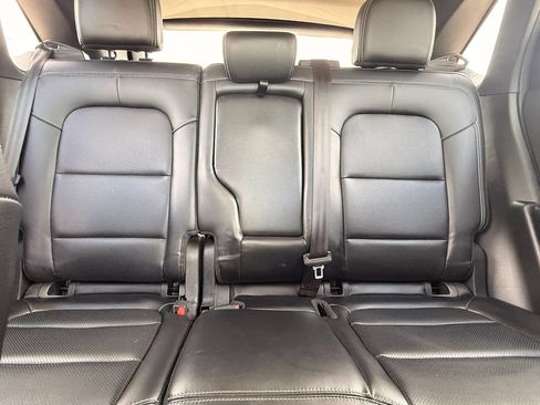 Used 2020 Ford Escape SEL FWD image 22