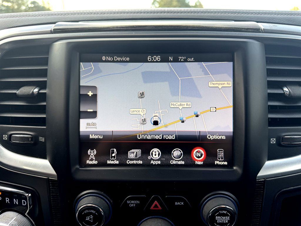 Used 2015 RAM 1500 Limited AWD/4WD image 4