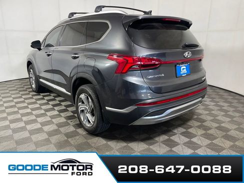 Used 2022 Hyundai Santa Fe SEL w/ Convenience + Premium Package AWD/4WD image 5