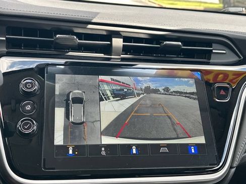 Used 2023 Chevrolet Bolt EUV Premier w/ Sun & Sound Package FWD image 27