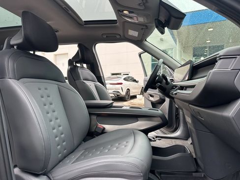 Used 2024 Kia EV9 Wind AWD/4WD image 26