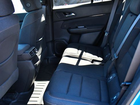 Used 2025 Honda Prologue Eco image 37