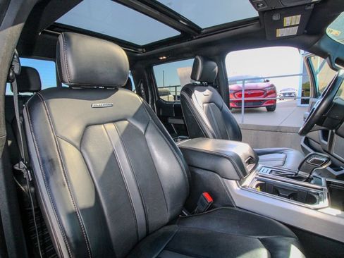 Used 2019 Ford F150 Platinum w/ Equipment Group 701A Luxury AWD/4WD image 19