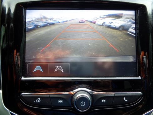 Used 2017 Chevrolet Sonic Premier image 17