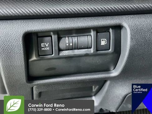 Used 2026 Subaru Crosstrek 2.5i Limited w/ Crosstrek Mirror Package AWD/4WD image 14