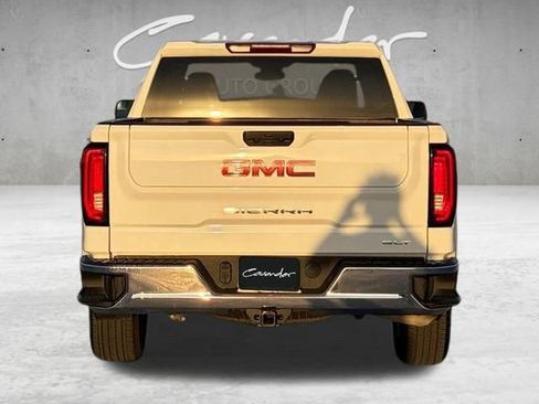 Used 2025 GMC Sierra 1500 SLT RWD image 15