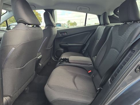 Used 2018 Toyota Prius Prime Plus image 13