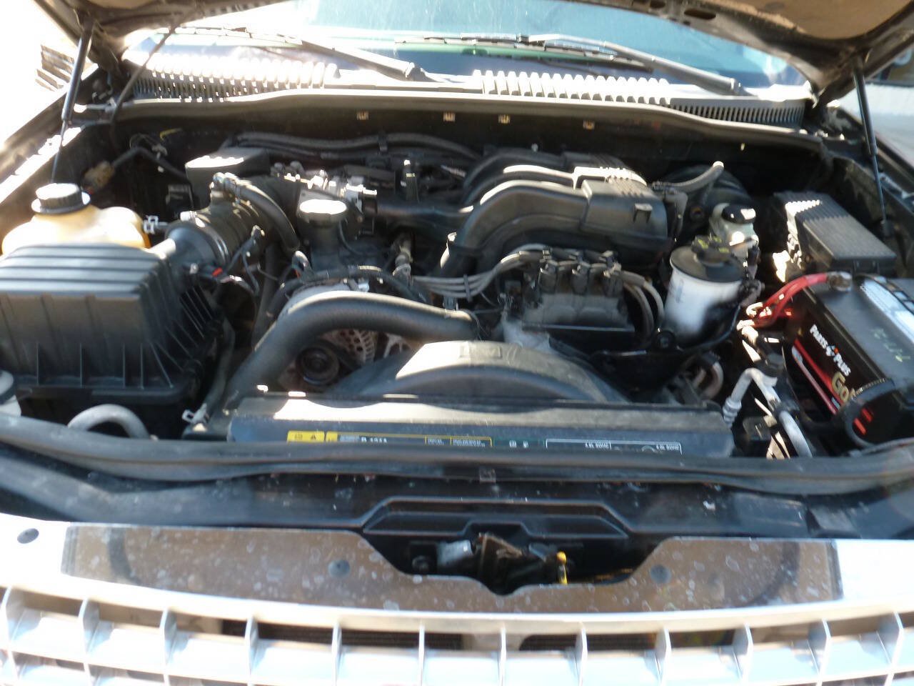 Used 2004 Ford Explorer Sport XLT AWD/4WD image 19