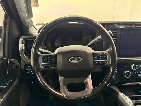 Used 2024 Ford F250 Lariat w/ Snow Plow Prep Package AWD/4WD image 5