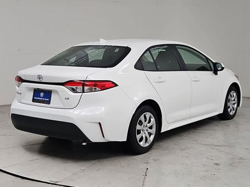 Used 2024 Toyota Corolla LE FWD image 6
