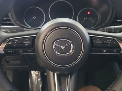 New 2026 MAZDA MAZDA3 Hatchback w/Premium Plus Pkg image 22