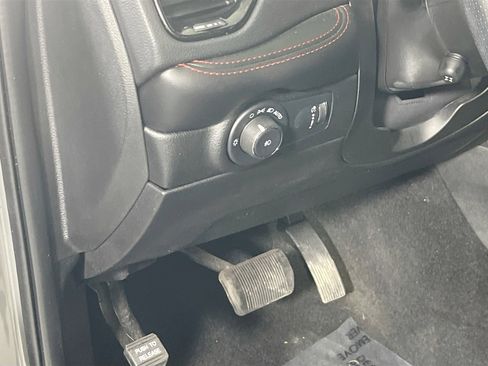 Used 2023 Dodge Durango GT image 10