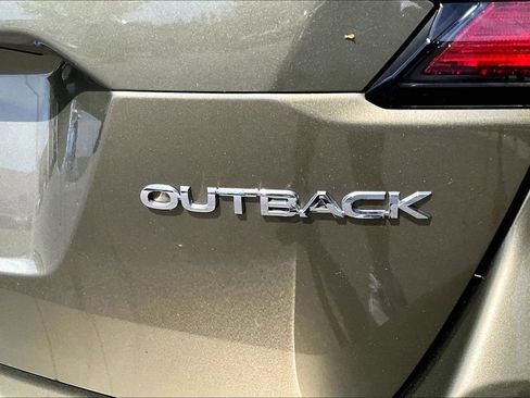 Used 2023 Subaru Outback Limited AWD/4WD image 26
