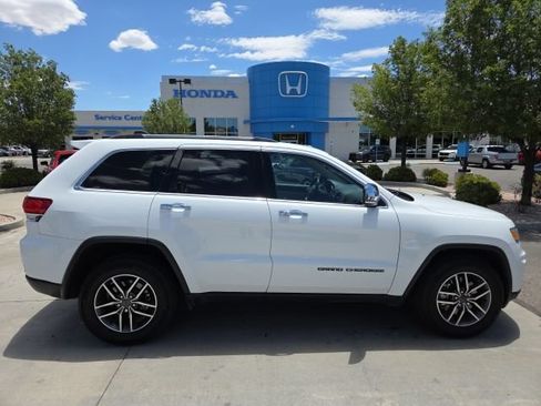 Used 2021 Jeep Grand Cherokee Limited AWD/4WD image 4