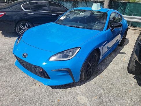 Used 2023 Toyota GR86 Premium image 1