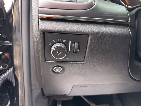 Used 2020 Jeep Grand Cherokee Limited X image 65