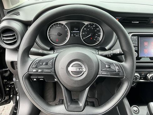 Certified 2025 Nissan Kicks Play S FWD image 15