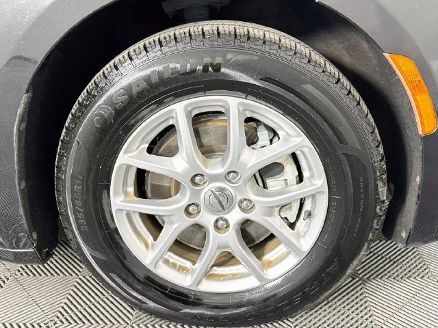 Used 2021 Chrysler Pacifica Touring-L FWD image 29