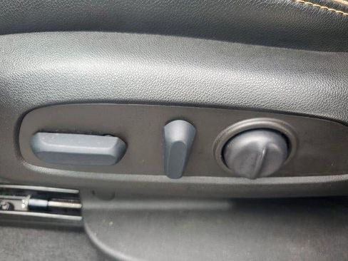 Used 2022 GMC Terrain AT4 image 20