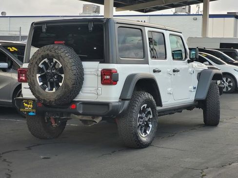 Certified 2025 Jeep Wrangler Unlimited Rubicon 4xe AWD/4WD image 4